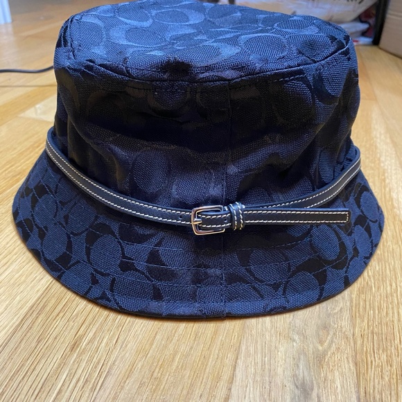Black Bucket Hat | Coach - Picture 2 of 6